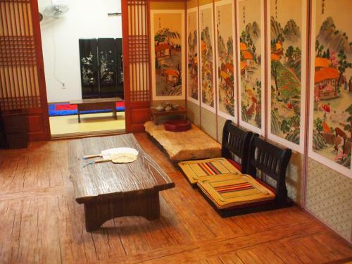 Hostal Eugene Hanok Guesthouse Dongdaemun