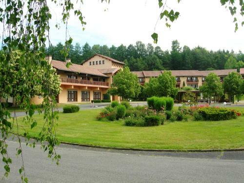 Hotel Village de Vacances La Chataigneraie Et Spa