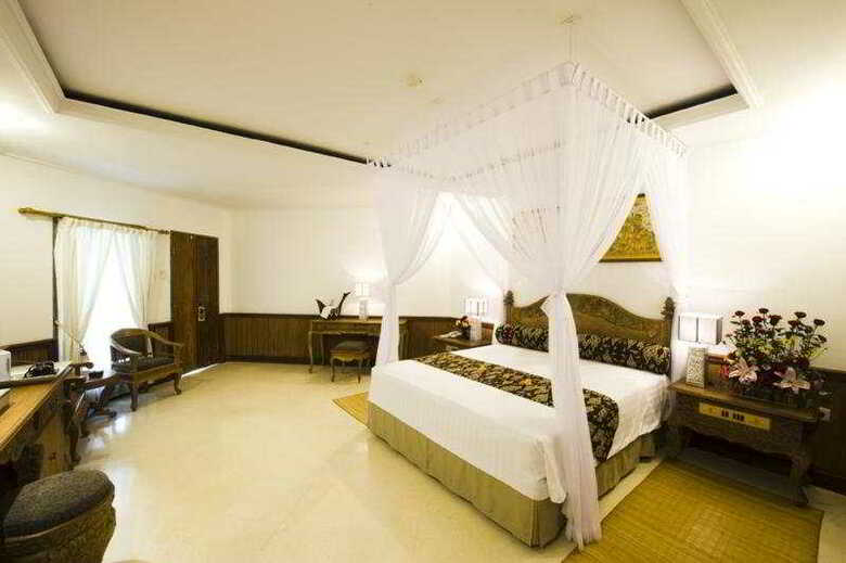 Hotel Keraton Jimbaran Resort And Spa