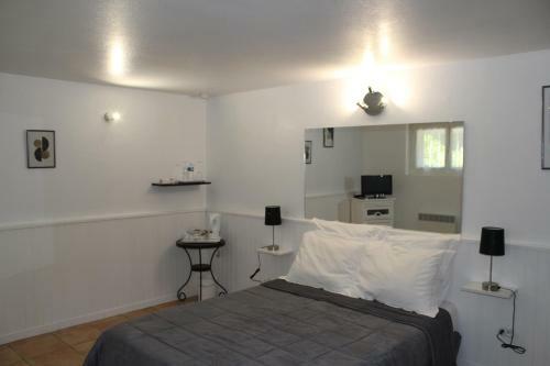 Bed & Breakfast Le Mas Des Ch�nes