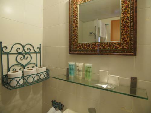 Apartamento Andromeda Hill Holiday Suites