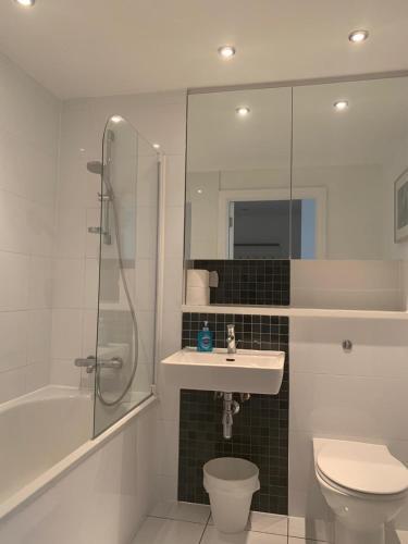 Cranstone Lodge Apartment