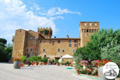 Hostal Agriturismo Castello La Grancia Di Spedaletto