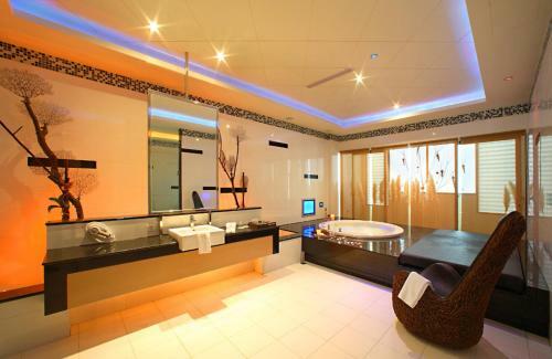 Amain Boutique Motel - Tucheng