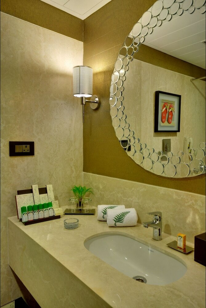 Hotel The Fern Residency