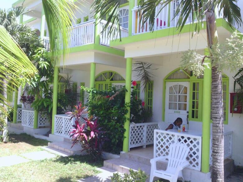 Hotel Fun Holiday Beach Resort