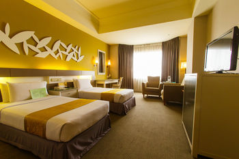 Pearl International Hotel