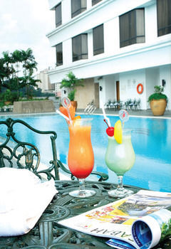 Pearl International Hotel