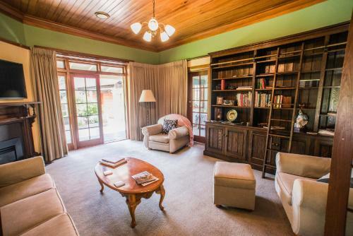 Hartley Homestead Boutique Bed & Breakfast