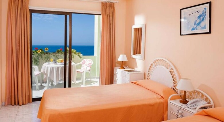 Apartamentos Bahia Playa