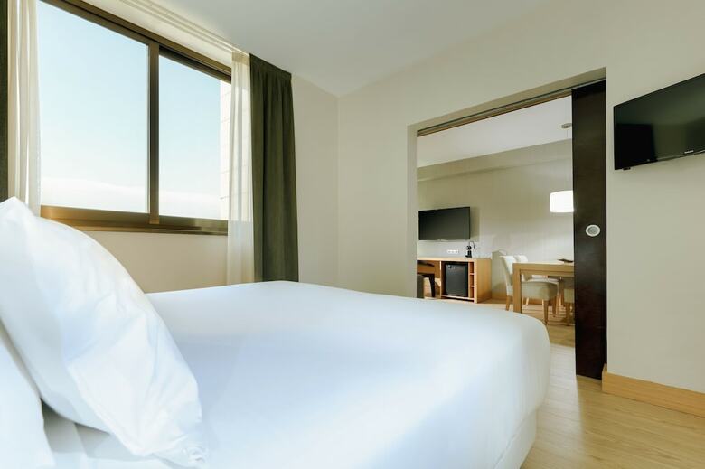Hotel Hesperia Barcelona Sant Just