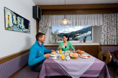Hostal Fr�hst�ckspension Astoria