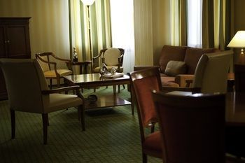 Renaissance Samara Hotel