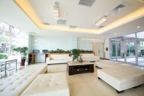 Summer Seedling International Villa Hotel
