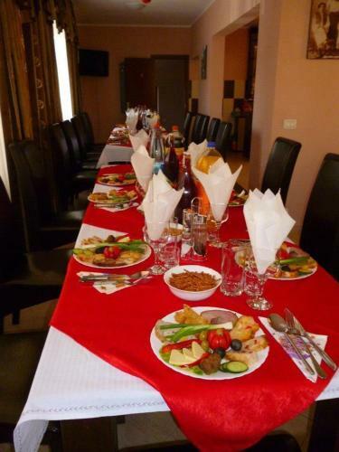 Hostal Pensiunea Valcinet