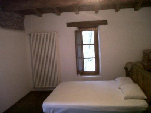 Hostal Centro Trekking A Cavallo Monte Brugiana