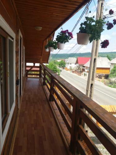 Hostal Pensiunea Poienita 2