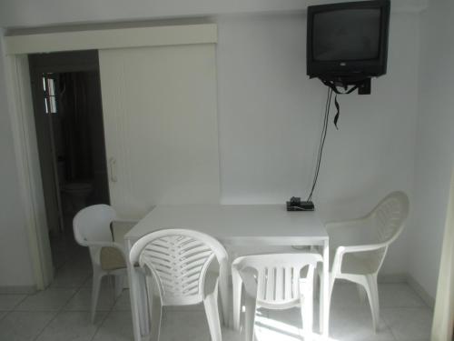 M & A Apartments