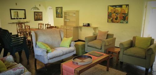 Hotel Lake Naverone Holiday Cottages