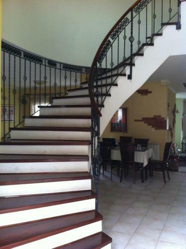 Hostal Sunny House