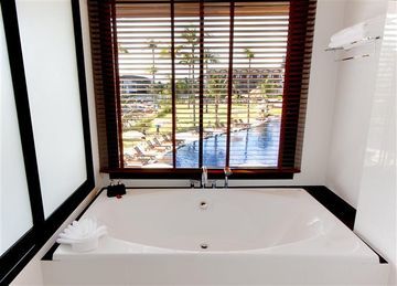 Hotel Kamala Beach Resort (A Sunprime Resort)