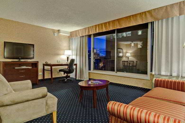 Hotel Best Western Plus Suites Downtown