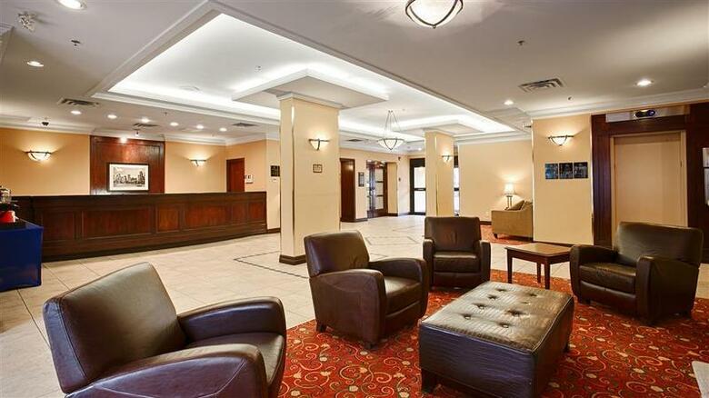Hotel Best Western Plus Suites Downtown