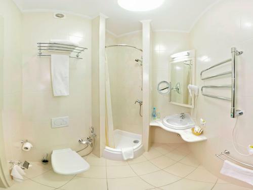 Hotel Alleya Grand