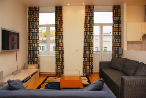 Alex Apartments On Lva Tolstogo