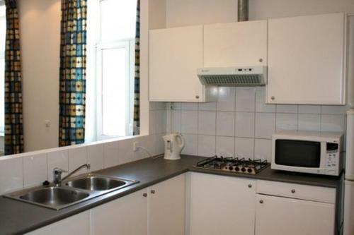 Alex Apartments On Lva Tolstogo