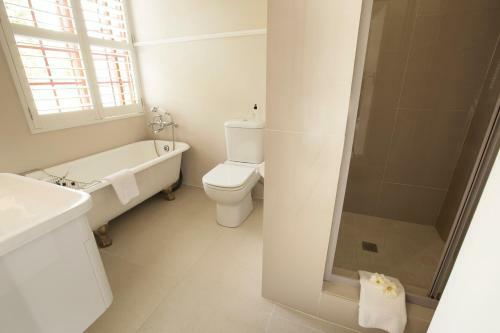 Hostal Klein Waterval Riverside Lodge