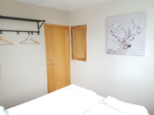 Hostal Guesthouse Ormurinn