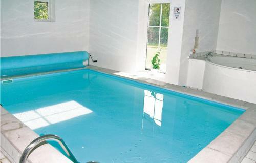 Hostal Holiday Home Torndrup Strand Hals