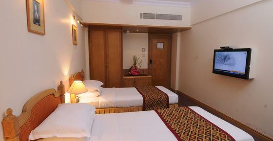 Hotel Fariyas