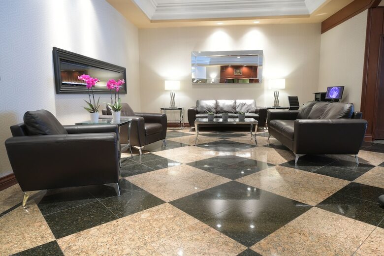 Hotel Universel Montreal
