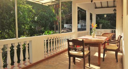 Bed & Breakfast French Lotus
