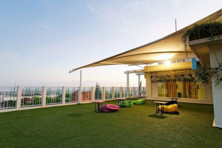 Hotel Maxonehotels At Bukit Jimbaran