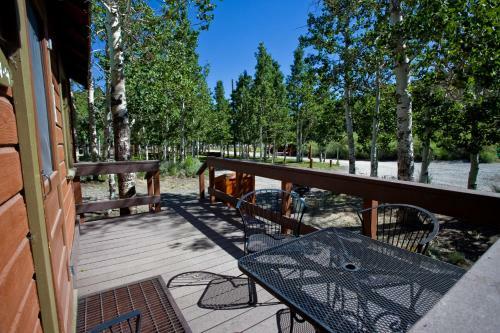 Hotel Convict Lake Resort