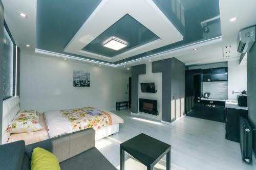 Luxrent Apartments On Lesi Ukrainki - Kiev