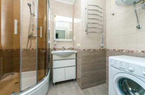 Luxrent Apartments On Lesi Ukrainki - Kiev