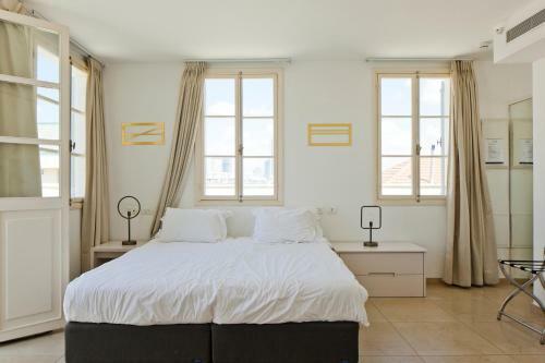 The Clock - Tel Aviv-jaffa Luxury Apartments