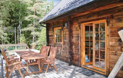 Holiday Home S�rviksv�gen Munkedal