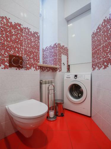 Gsm Apartment At Kiev Train Station