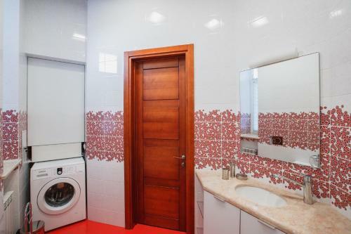 Gsm Apartment At Kiev Train Station