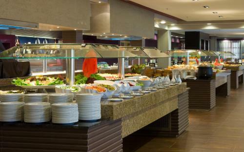 Hotel Elba Carlota Beach & Convention Resort