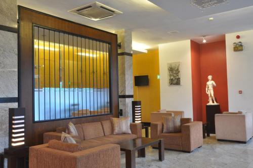 Hotel Laya Beach