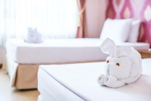 Juntra Resort & Hotel