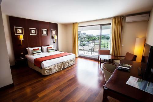 Ramada Hotel & Suites By Wyndham Noumea