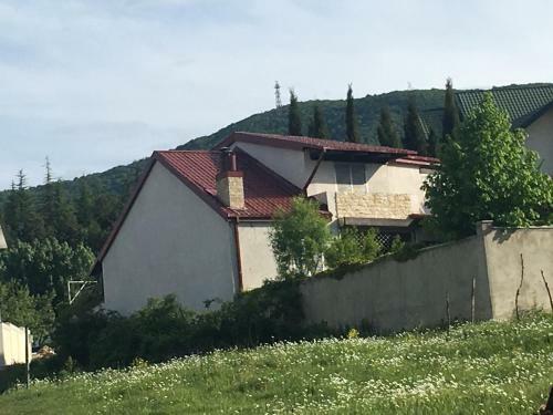 Tskneti Mountain Villa