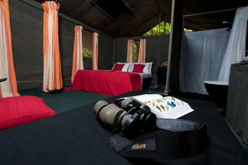 Hotel Mahoora Tented Safari Camp - Bundala